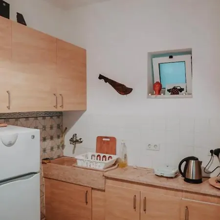 Martim Moniz 2nd Floor Гостьовий будинок *